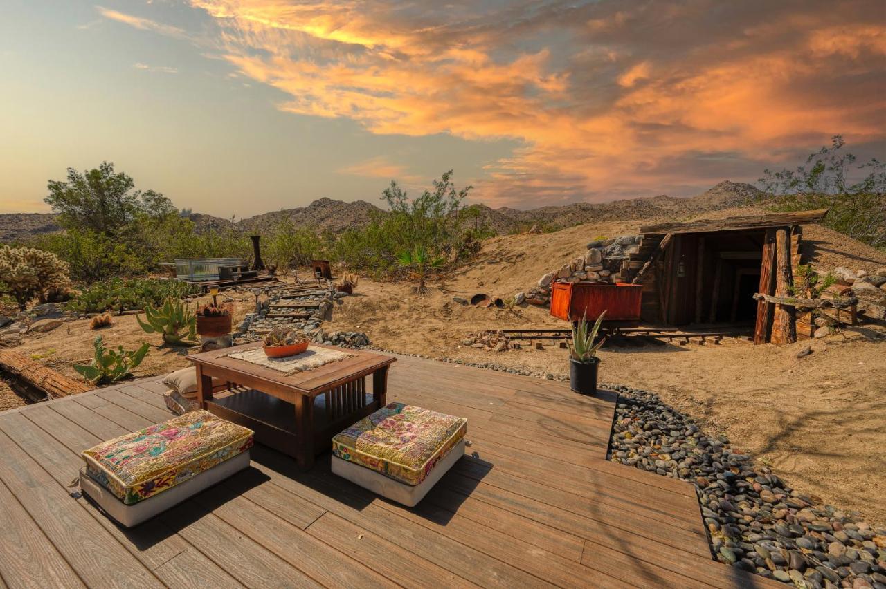 @ Marbella Lane - The Wine Mine Desert Escape Джошуа-Три Экстерьер фото